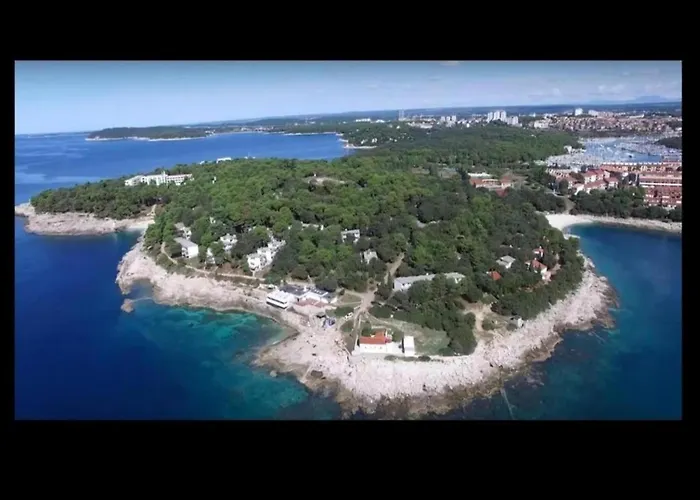 On With Pool And Sea View * מורטר